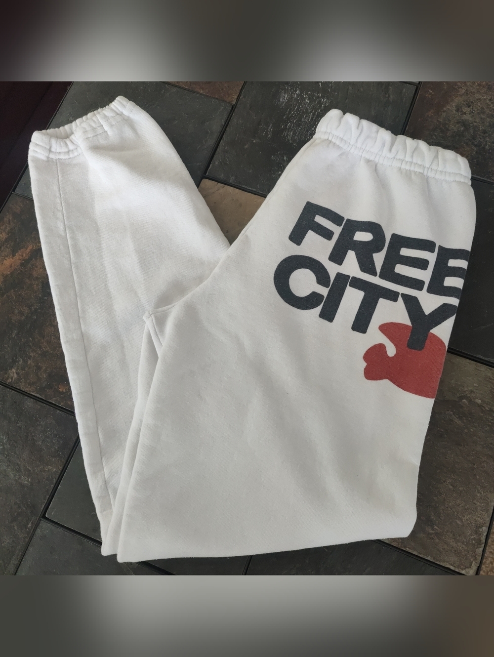 FREE CITY Unisex Adults White/Brown Sweatpants Size S